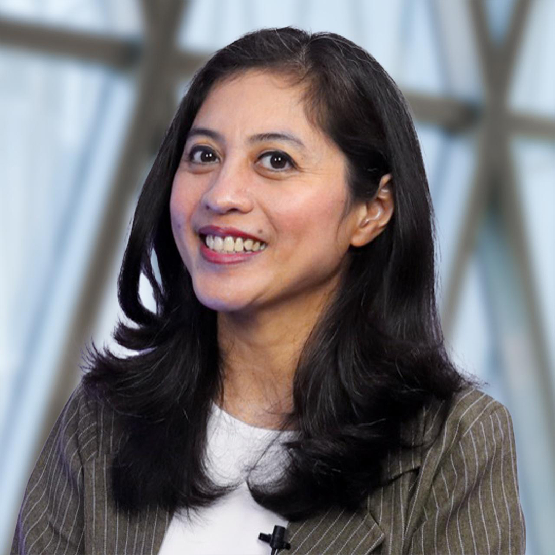 Dr. Fitri Argarini, B. Arts.